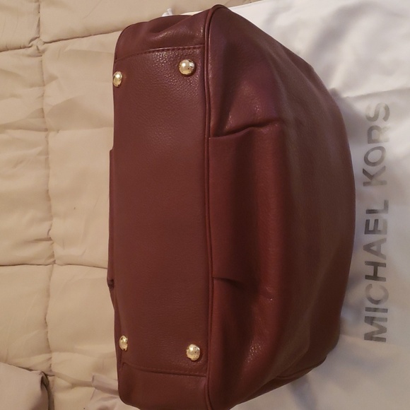 Michael Kors "Fulton" Large Leather Tote Handbag Color Maroon - Picture 6 of 16